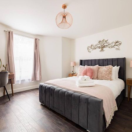 לונדון Wild Roses Serviced Apartments - Chelsea מראה חיצוני תמונה