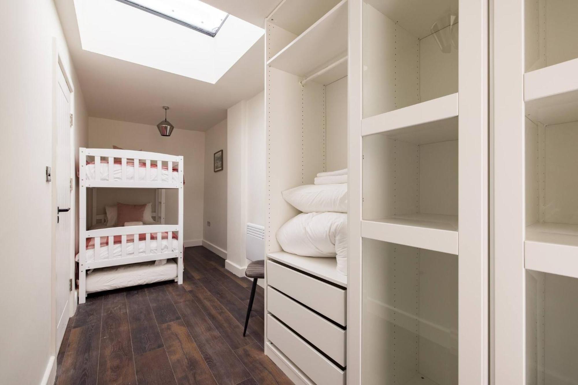 לונדון Wild Roses Serviced Apartments - Chelsea מראה חיצוני תמונה