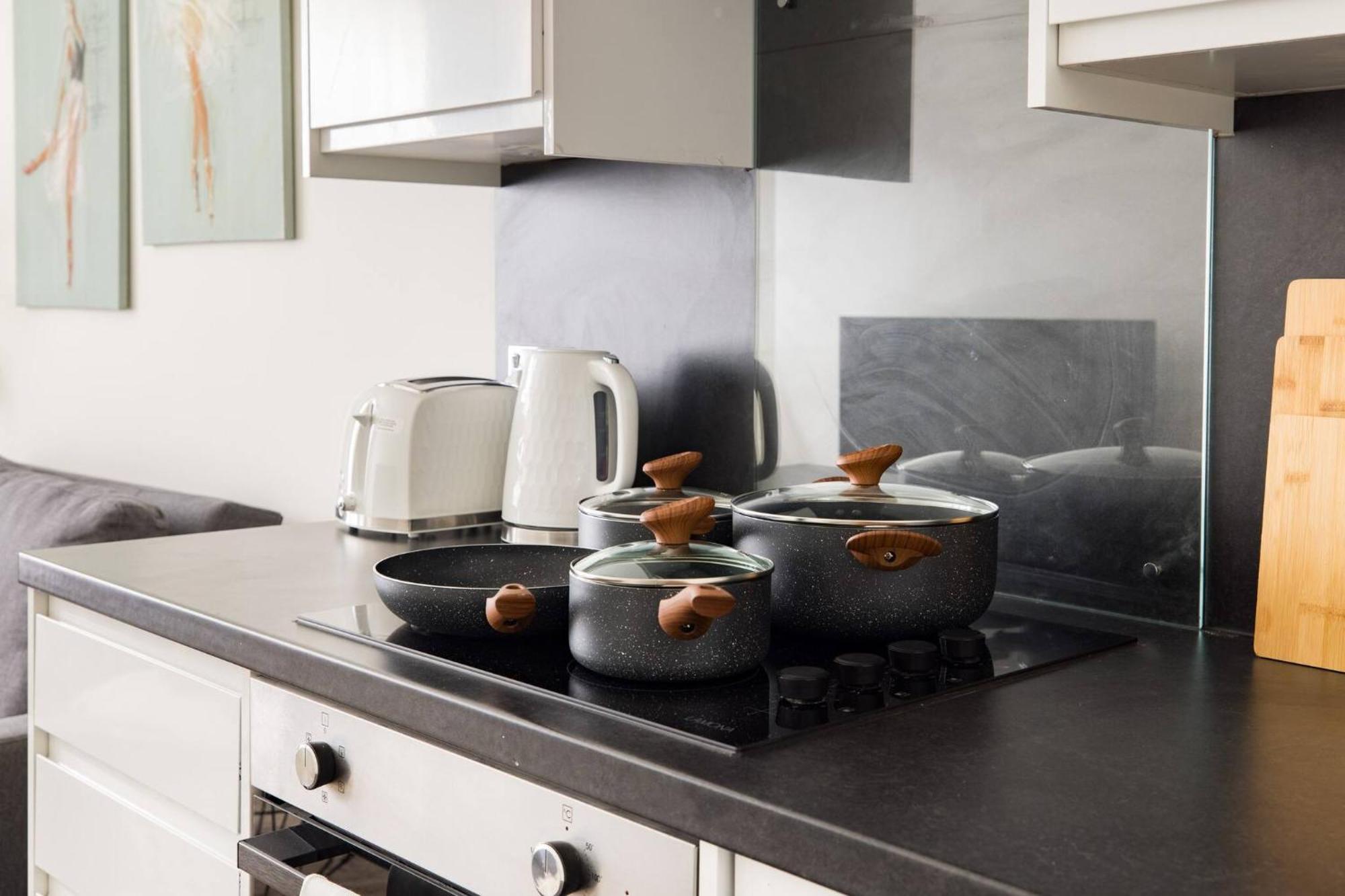 לונדון Wild Roses Serviced Apartments - Chelsea מראה חיצוני תמונה